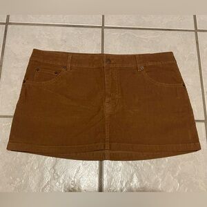 NWT Urban Outfitters Women's Brown Corduroy Mini Skirt Size LG